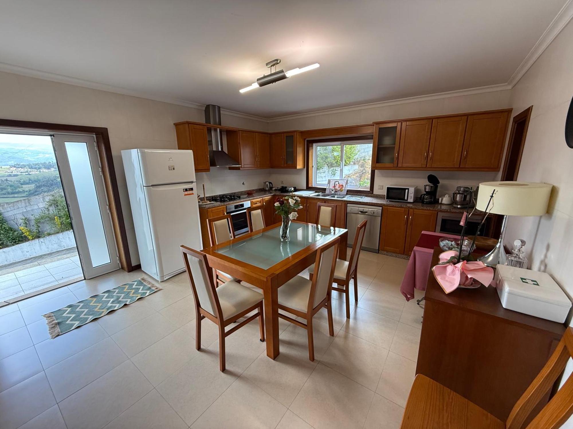 Cerdeirinhas De Basto "Piso Q 4" Apartment Canedo de Basto Ngoại thất bức ảnh