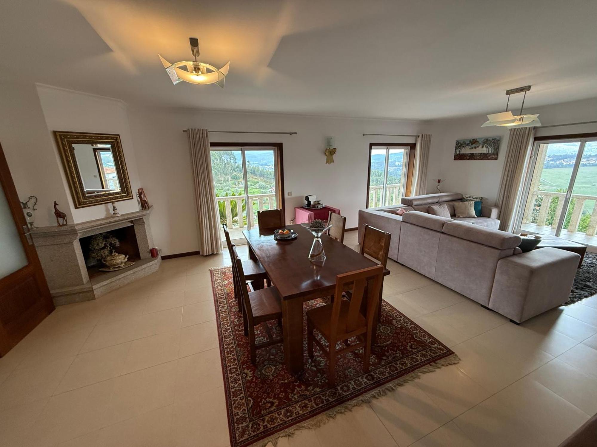 Cerdeirinhas De Basto "Piso Q 4" Apartment Canedo de Basto Ngoại thất bức ảnh